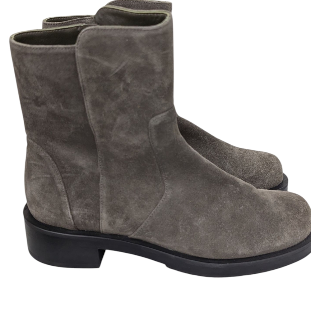 Stuart Weitzman 5050 Bold Gray Suede Booties ...Size 6